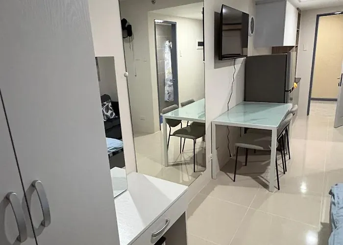 Jtower Residences Rad Staycation In Sm Jmall Hotel 3*
